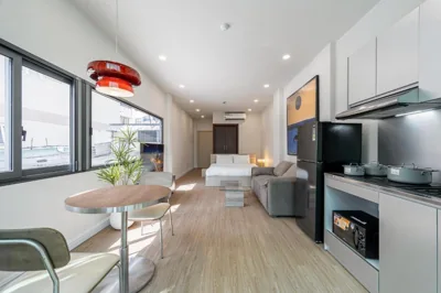 Home by CR Concept in Center City – Foto’s 8