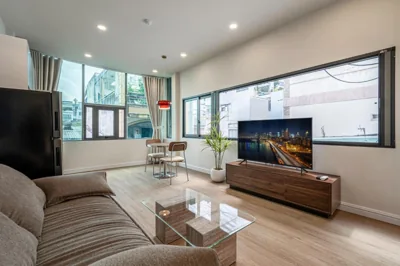 Home by CR Concept in Center City – Foto’s 11
